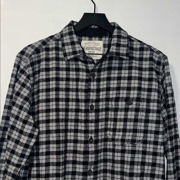 AEROPOSTALE Black and Grey Micro Buffalo Check Flannel Shirt-M NWOT - Picture 2 of 8